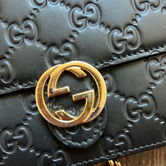 Gucci Chain Wallet - Picture 9 of 11